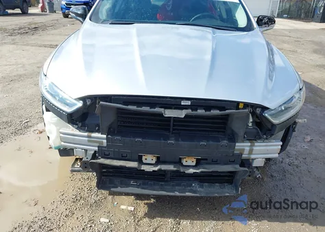 2014 Ford Fusion Se z USA, uszkodzony, nr VIN 3FA6P0HDXER321683